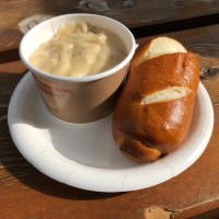 Canada 2018 - Canadian Cheddar Cheese and Bacon Soup